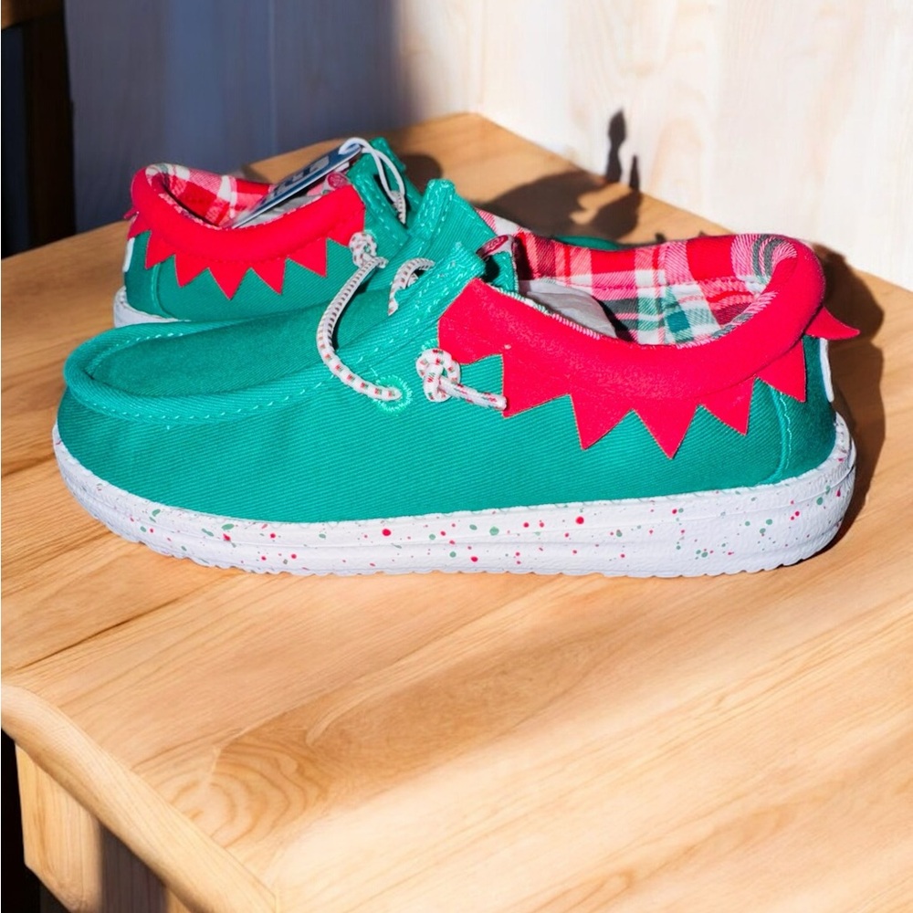 Kids NWT Hey Dude Shoes Wally Holiday Elf size Multiple Sizes